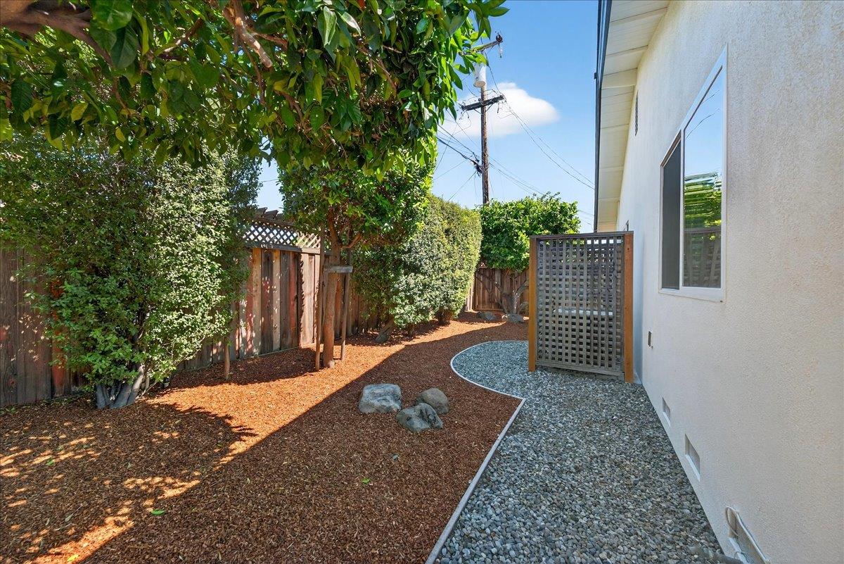 Detail Gallery Image 48 of 61 For 1313 Lindsay Way, San Jose,  CA 95118 - 3 Beds | 2 Baths