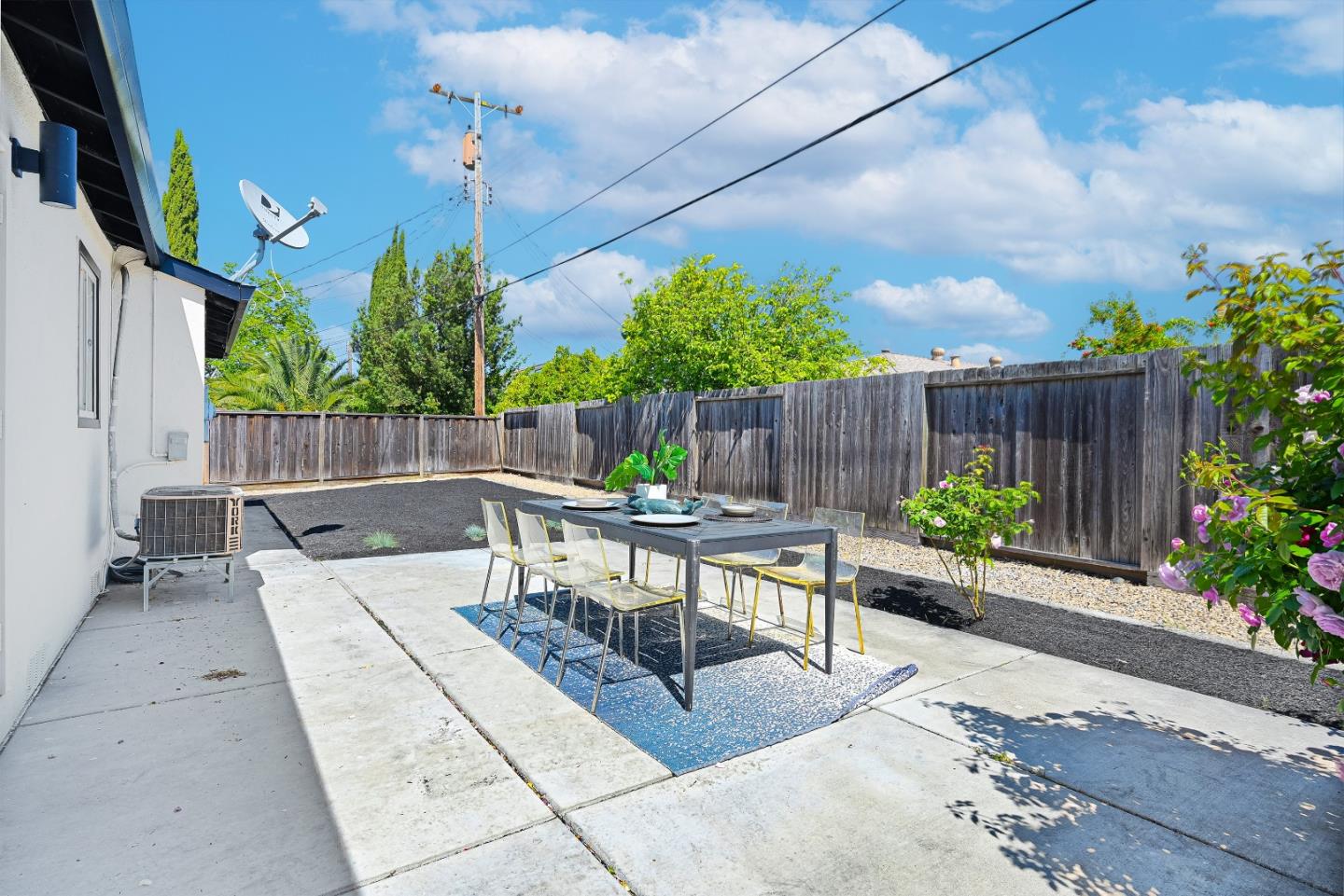 Detail Gallery Image 32 of 40 For 2013 Cabrillo Ct, Santa Clara,  CA 95051 - 4 Beds | 2 Baths