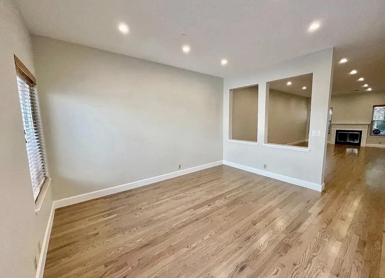 Detail Gallery Image 12 of 31 For 959 La Mesa Ter #G,  Sunnyvale,  CA 94086 - 3 Beds | 2/1 Baths