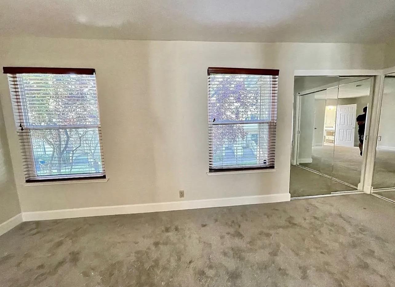 Detail Gallery Image 22 of 31 For 959 La Mesa Ter #G,  Sunnyvale,  CA 94086 - 3 Beds | 2/1 Baths