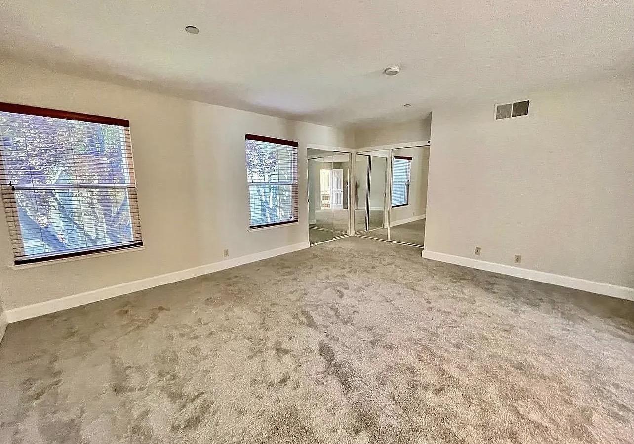 Detail Gallery Image 25 of 31 For 959 La Mesa Ter #G,  Sunnyvale,  CA 94086 - 3 Beds | 2/1 Baths