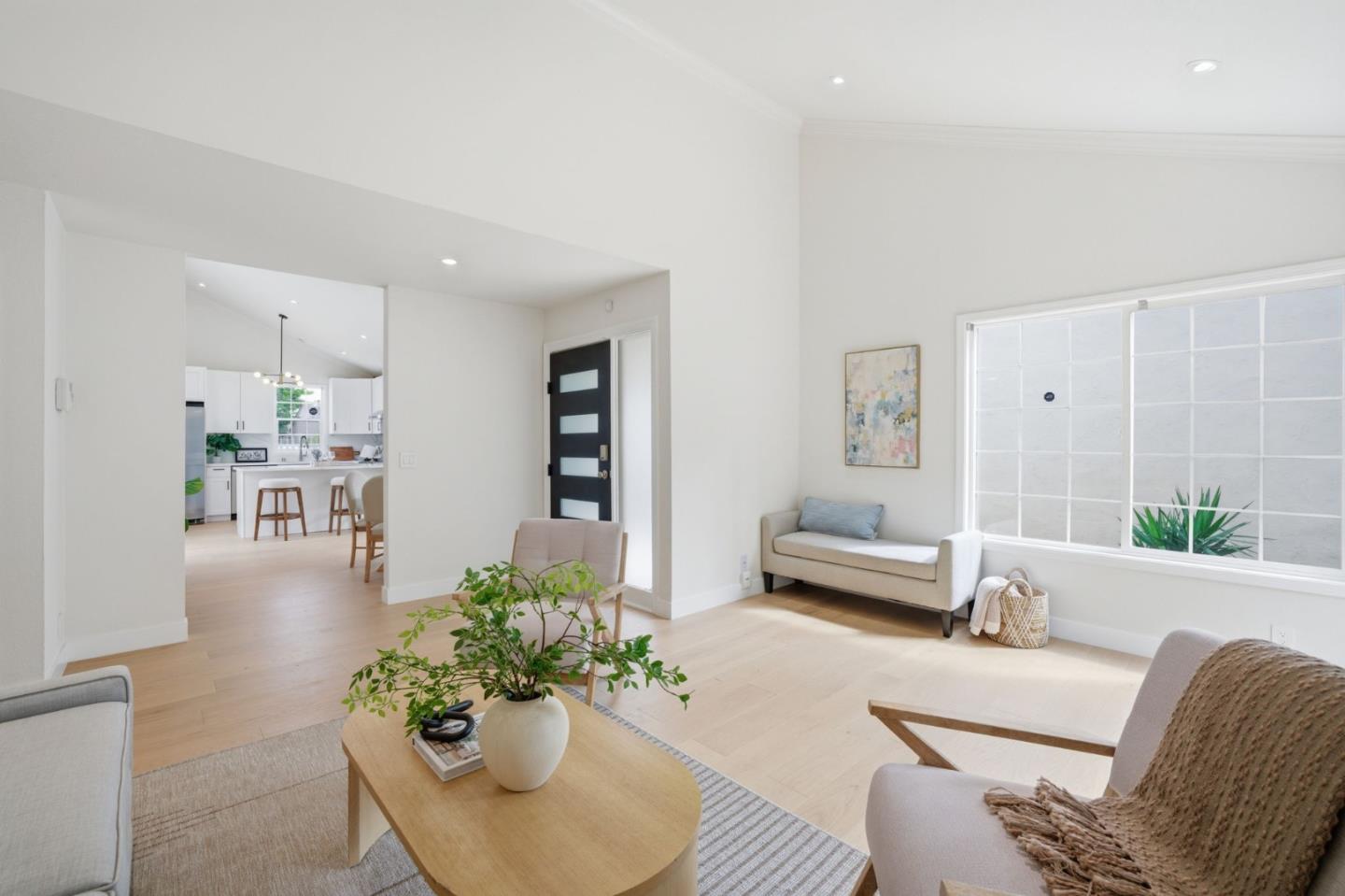 Detail Gallery Image 10 of 38 For 5353 Larch Grove Pl, San Jose,  CA 95123 - 4 Beds | 2 Baths