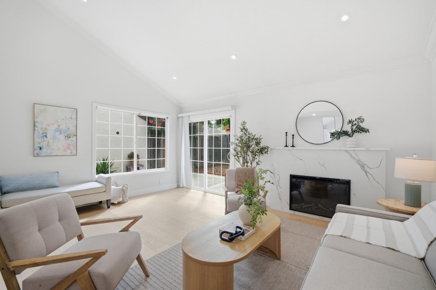 Detail Gallery Image 9 of 38 For 5353 Larch Grove Pl, San Jose,  CA 95123 - 4 Beds | 2 Baths