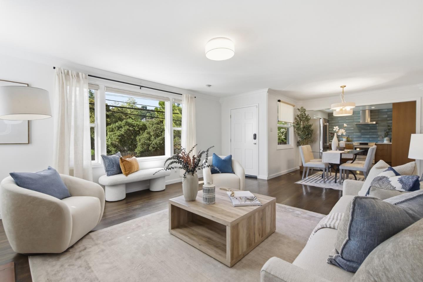 Detail Gallery Image 7 of 43 For 1860 San Carlos Ave, San Carlos,  CA 94070 - 3 Beds | 2 Baths