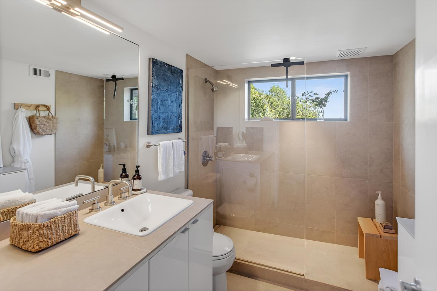 Detail Gallery Image 23 of 38 For 175 Alta Mesa Rd, Woodside,  CA 94062 - 4 Beds | 3/1 Baths