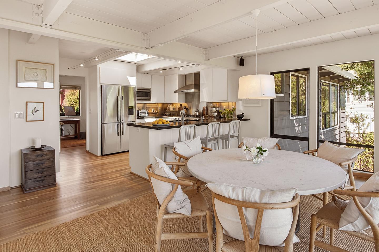 Detail Gallery Image 9 of 38 For 175 Alta Mesa Rd, Woodside,  CA 94062 - 4 Beds | 3/1 Baths