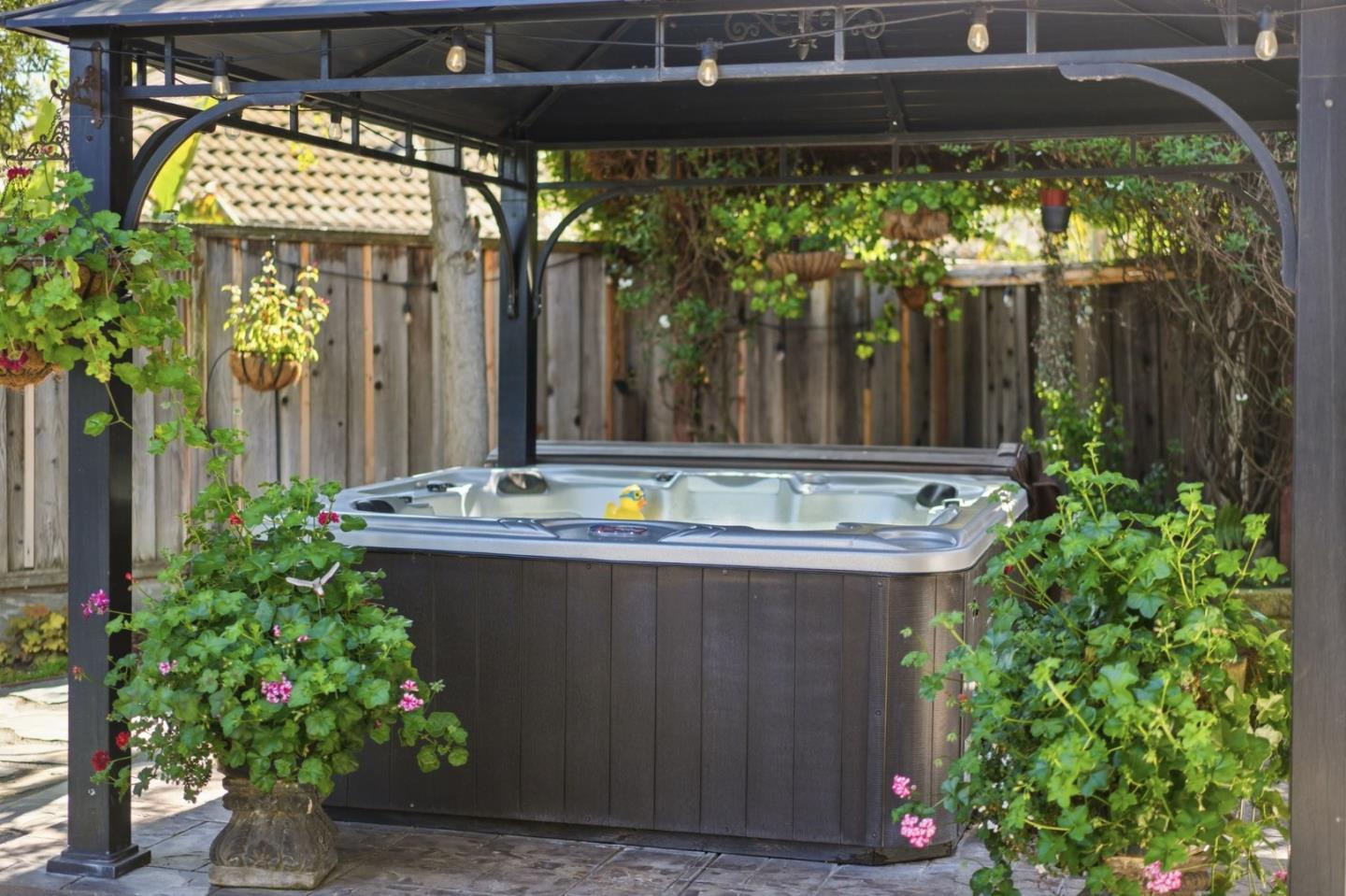 Detail Gallery Image 22 of 30 For 1140 Valbusa, Gilroy,  CA 95020 - 3 Beds | 2 Baths