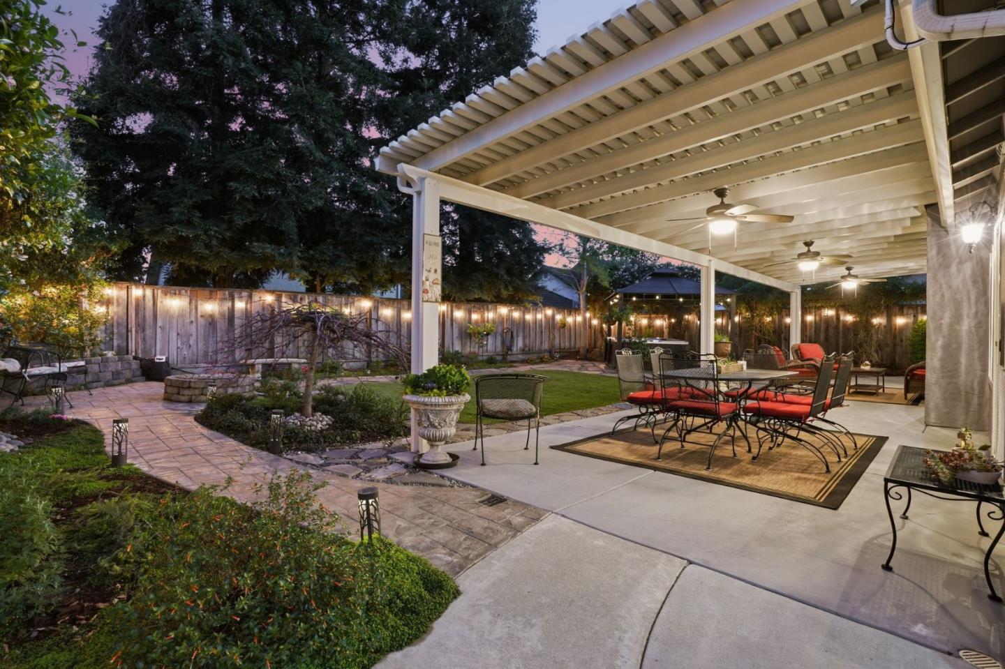 Detail Gallery Image 28 of 30 For 1140 Valbusa, Gilroy,  CA 95020 - 3 Beds | 2 Baths