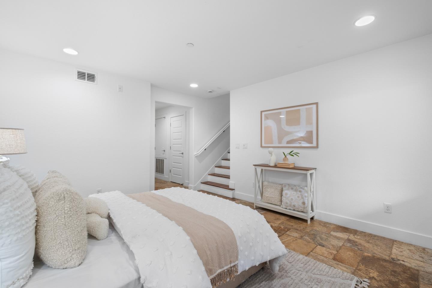 Photo #29: ML82041990 Listing: Photo #29