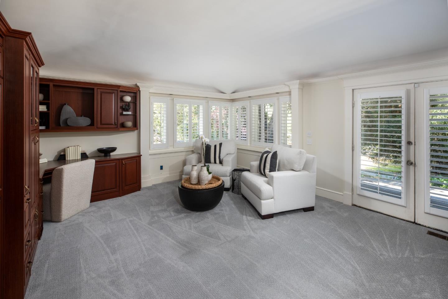 Detail Gallery Image 10 of 35 For 10950 Magdalena Rd, Los Altos Hills,  CA 94024 - 4 Beds | 4 Baths