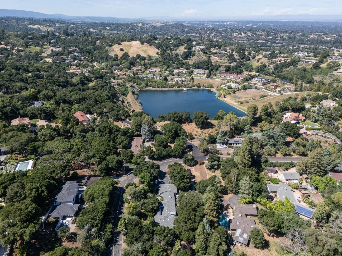 Detail Gallery Image 35 of 35 For 10950 Magdalena Rd, Los Altos Hills,  CA 94024 - 4 Beds | 4 Baths