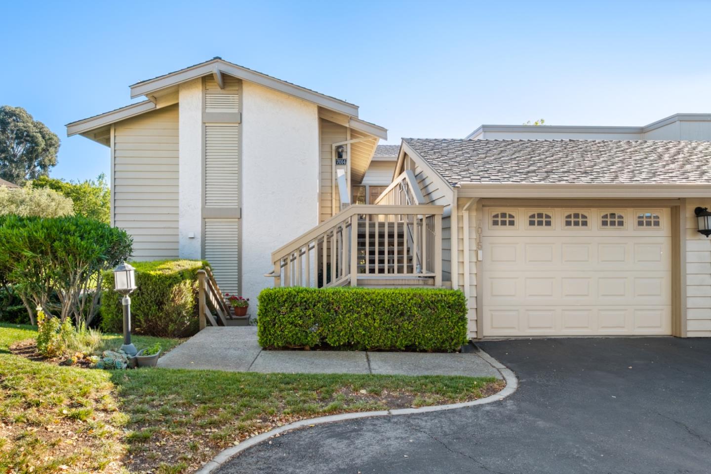 Detail Gallery Image 2 of 30 For 7015 via Valverde, San Jose,  CA 95135 - 3 Beds | 2 Baths