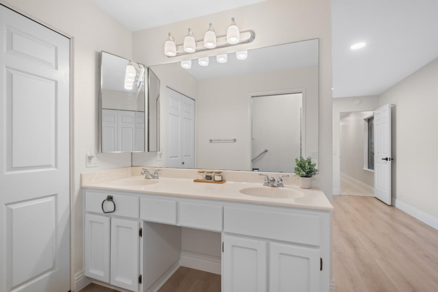 Detail Gallery Image 21 of 30 For 7015 via Valverde, San Jose,  CA 95135 - 3 Beds | 2 Baths