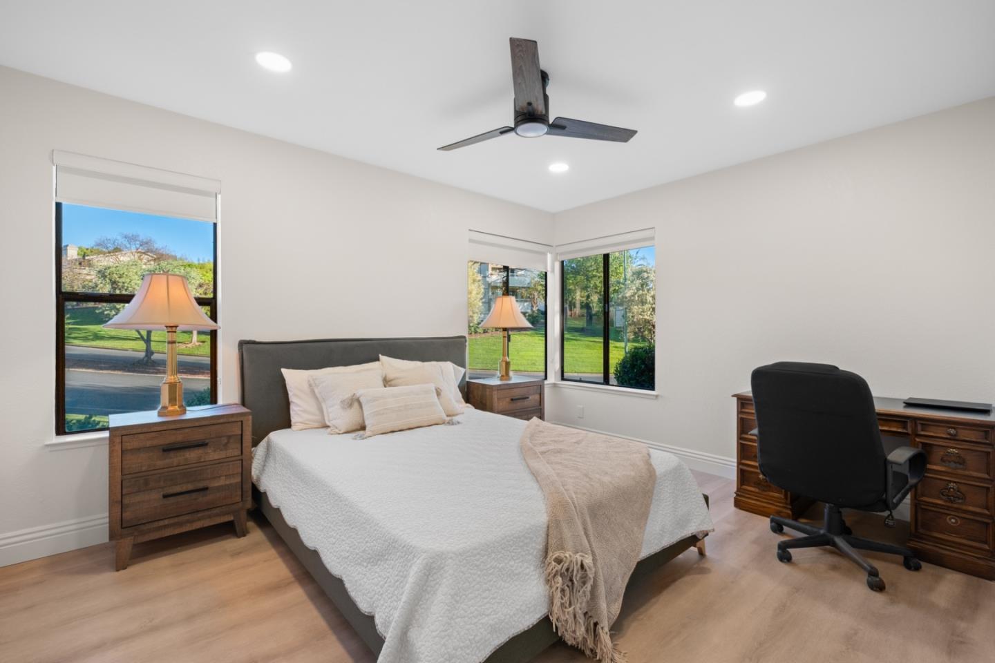 Detail Gallery Image 25 of 30 For 7015 via Valverde, San Jose,  CA 95135 - 3 Beds | 2 Baths