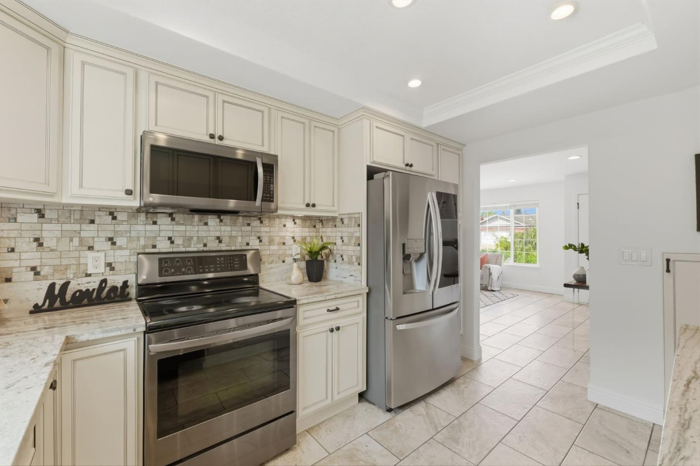 Detail Gallery Image 10 of 49 For 222 Belden, San Jose,  CA 95123 - 3 Beds | 2/1 Baths