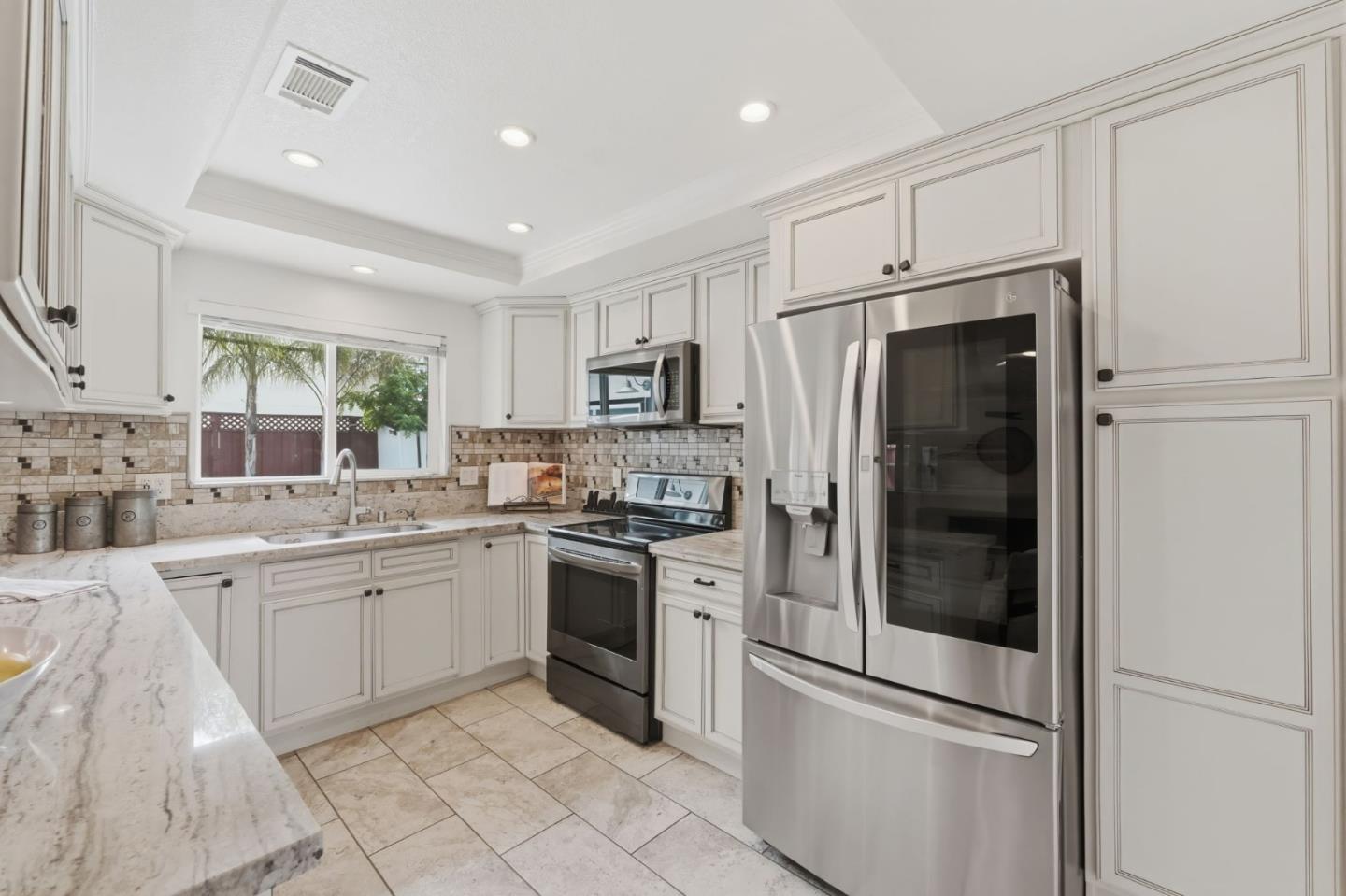 Detail Gallery Image 9 of 49 For 222 Belden, San Jose,  CA 95123 - 3 Beds | 2/1 Baths