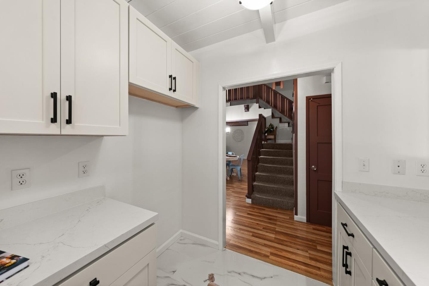 Detail Gallery Image 4 of 52 For 1666 Creek Dr, Felton,  CA 95018 - 4 Beds | 2/1 Baths