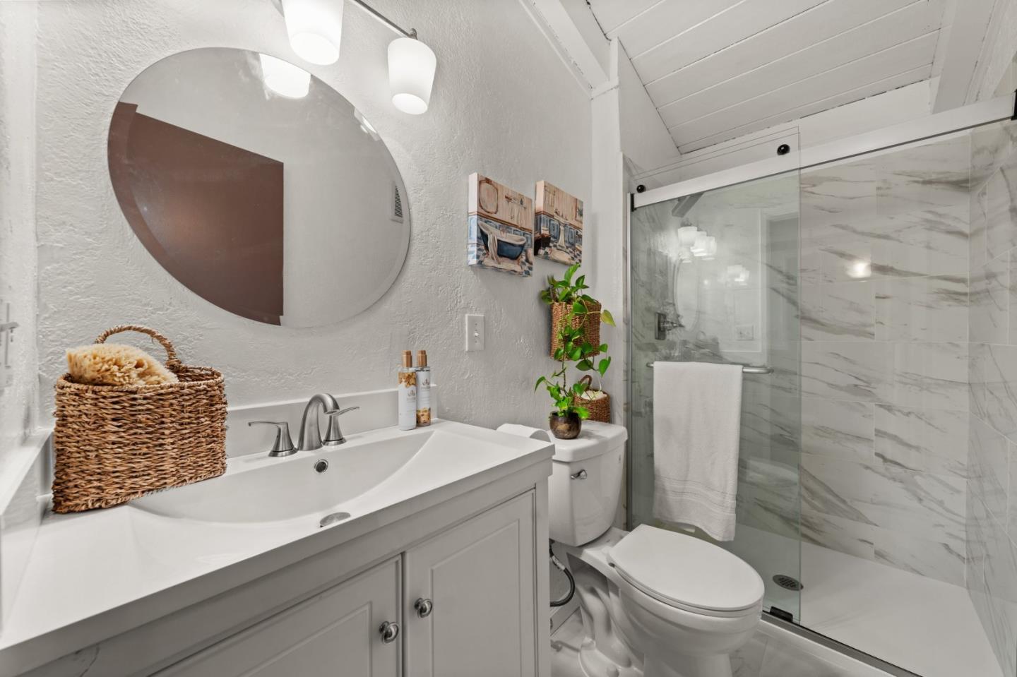 Detail Gallery Image 7 of 52 For 1666 Creek Dr, Felton,  CA 95018 - 4 Beds | 2/1 Baths