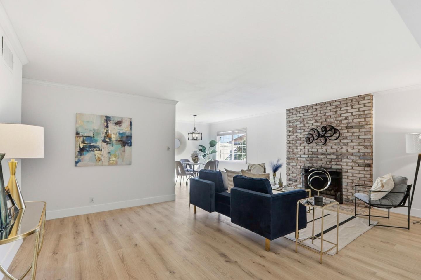 Detail Gallery Image 11 of 34 For 696 Giannini Dr, Santa Clara,  CA 95051 - 3 Beds | 2 Baths