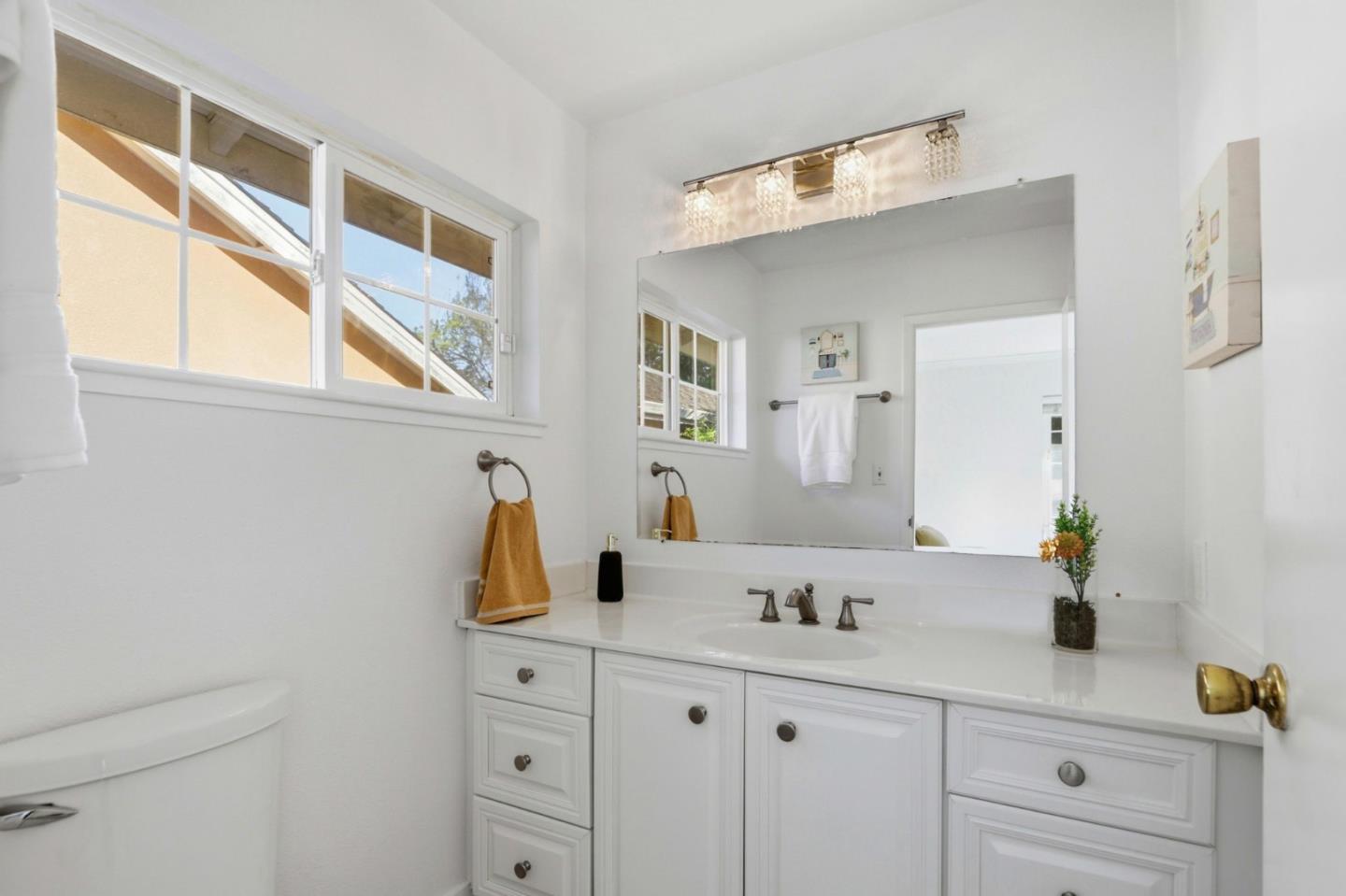 Detail Gallery Image 22 of 34 For 696 Giannini Dr, Santa Clara,  CA 95051 - 3 Beds | 2 Baths