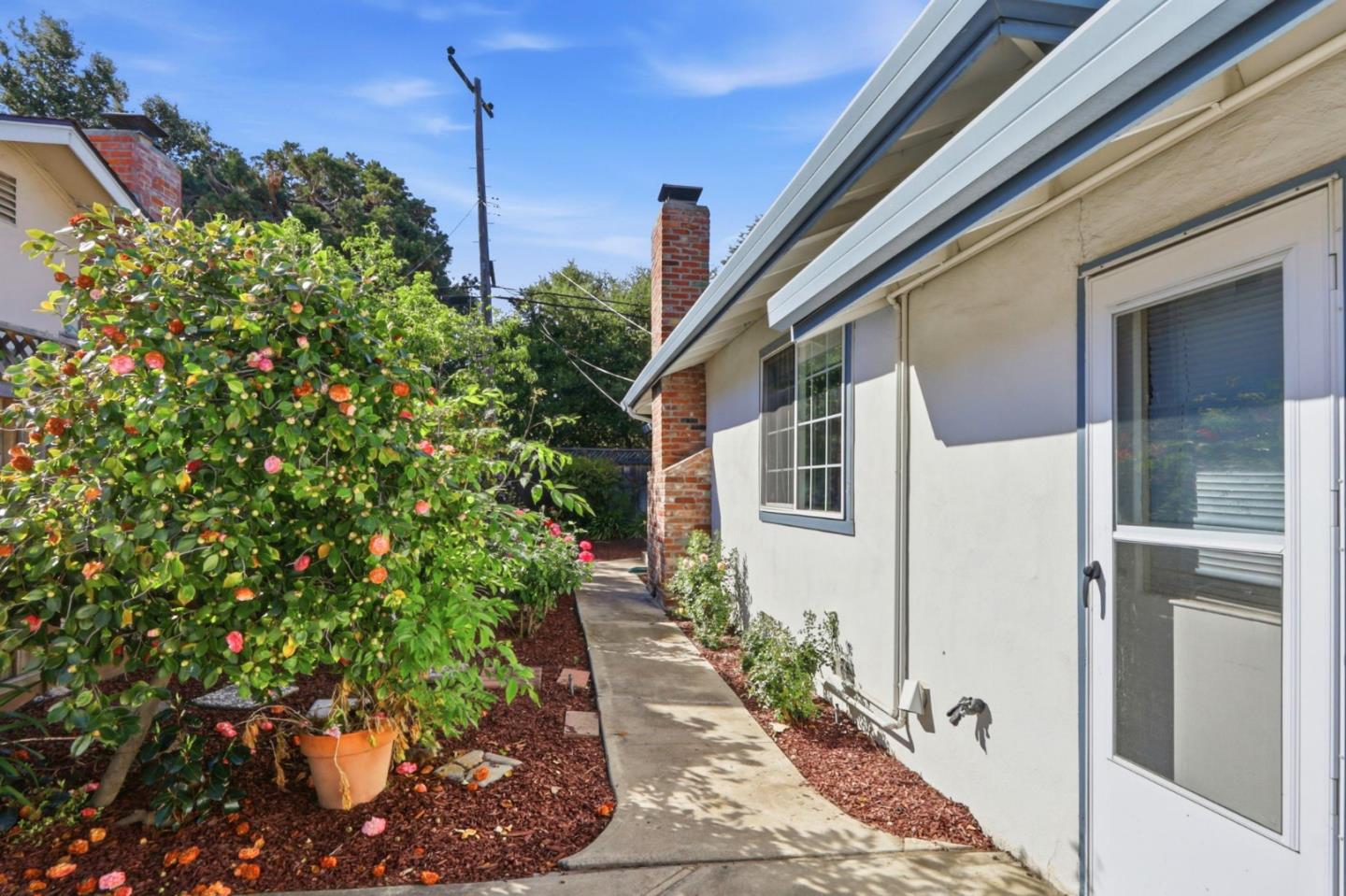 Detail Gallery Image 34 of 34 For 696 Giannini Dr, Santa Clara,  CA 95051 - 3 Beds | 2 Baths