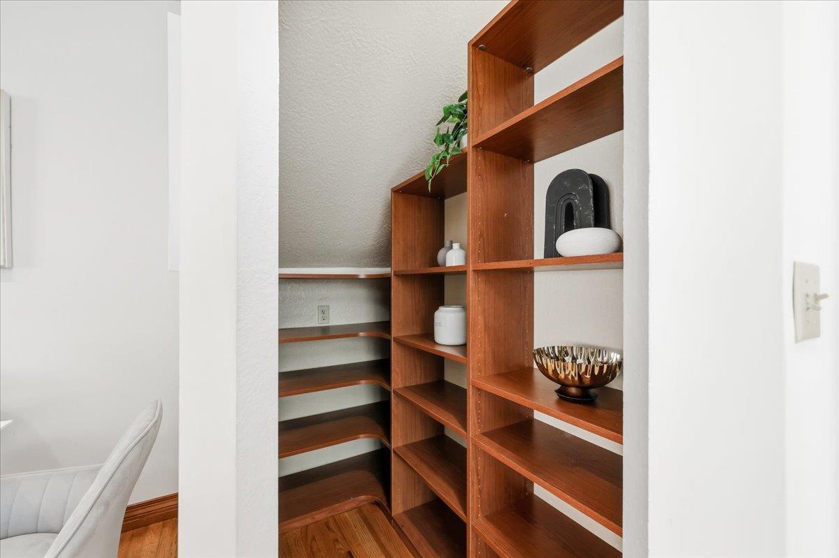 Detail Gallery Image 22 of 90 For 620 Vera Ave, Redwood City,  CA 94061 - 4 Beds | 3 Baths