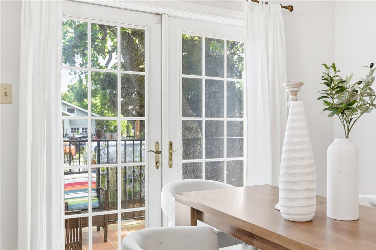 Detail Gallery Image 37 of 90 For 620 Vera Ave, Redwood City,  CA 94061 - 4 Beds | 3 Baths