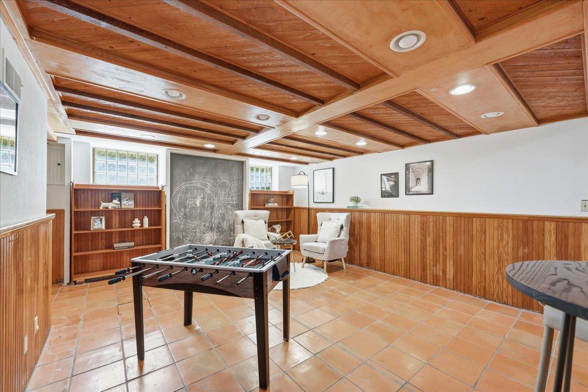 Detail Gallery Image 40 of 90 For 620 Vera Ave, Redwood City,  CA 94061 - 4 Beds | 3 Baths