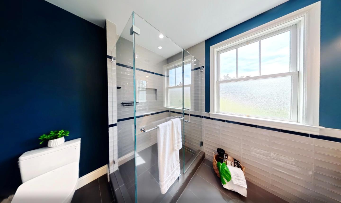 Detail Gallery Image 61 of 90 For 620 Vera Ave, Redwood City,  CA 94061 - 4 Beds | 3 Baths