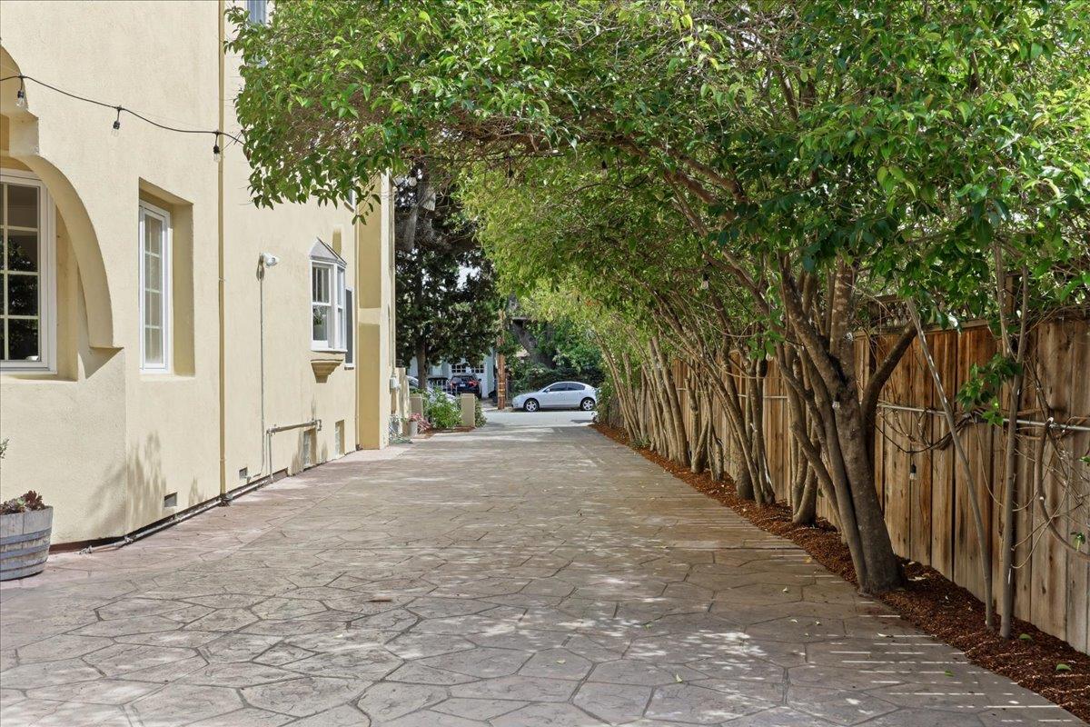 Detail Gallery Image 73 of 90 For 620 Vera Ave, Redwood City,  CA 94061 - 4 Beds | 3 Baths