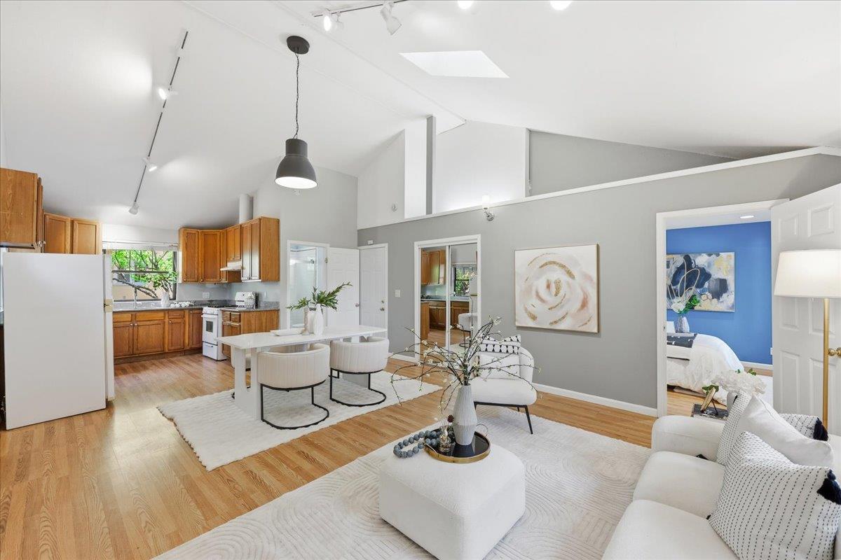 Detail Gallery Image 79 of 90 For 620 Vera Ave, Redwood City,  CA 94061 - 4 Beds | 3 Baths