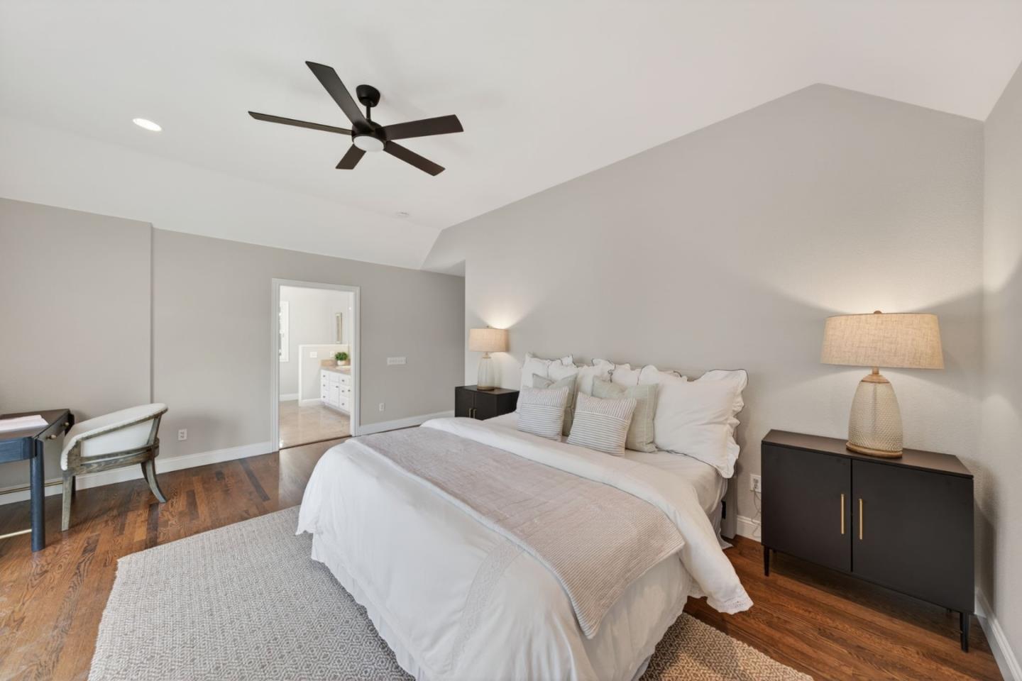 Detail Gallery Image 25 of 47 For 1450 Mercer Ave, San Jose,  CA 95125 - 3 Beds | 2/1 Baths