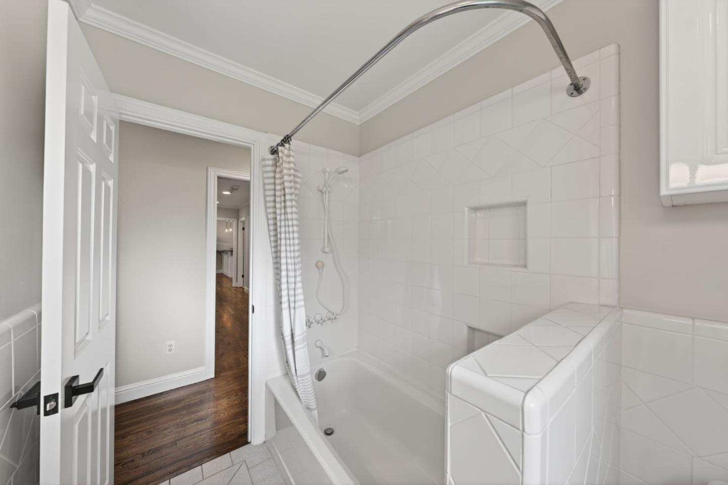 Detail Gallery Image 34 of 47 For 1450 Mercer Ave, San Jose,  CA 95125 - 3 Beds | 2/1 Baths