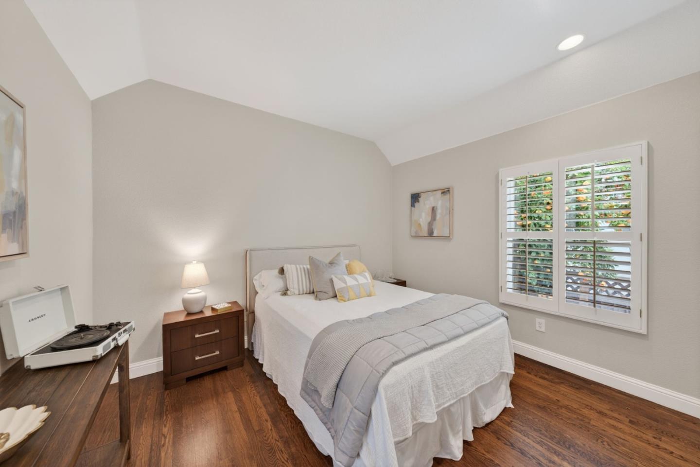 Detail Gallery Image 36 of 47 For 1450 Mercer Ave, San Jose,  CA 95125 - 3 Beds | 2/1 Baths