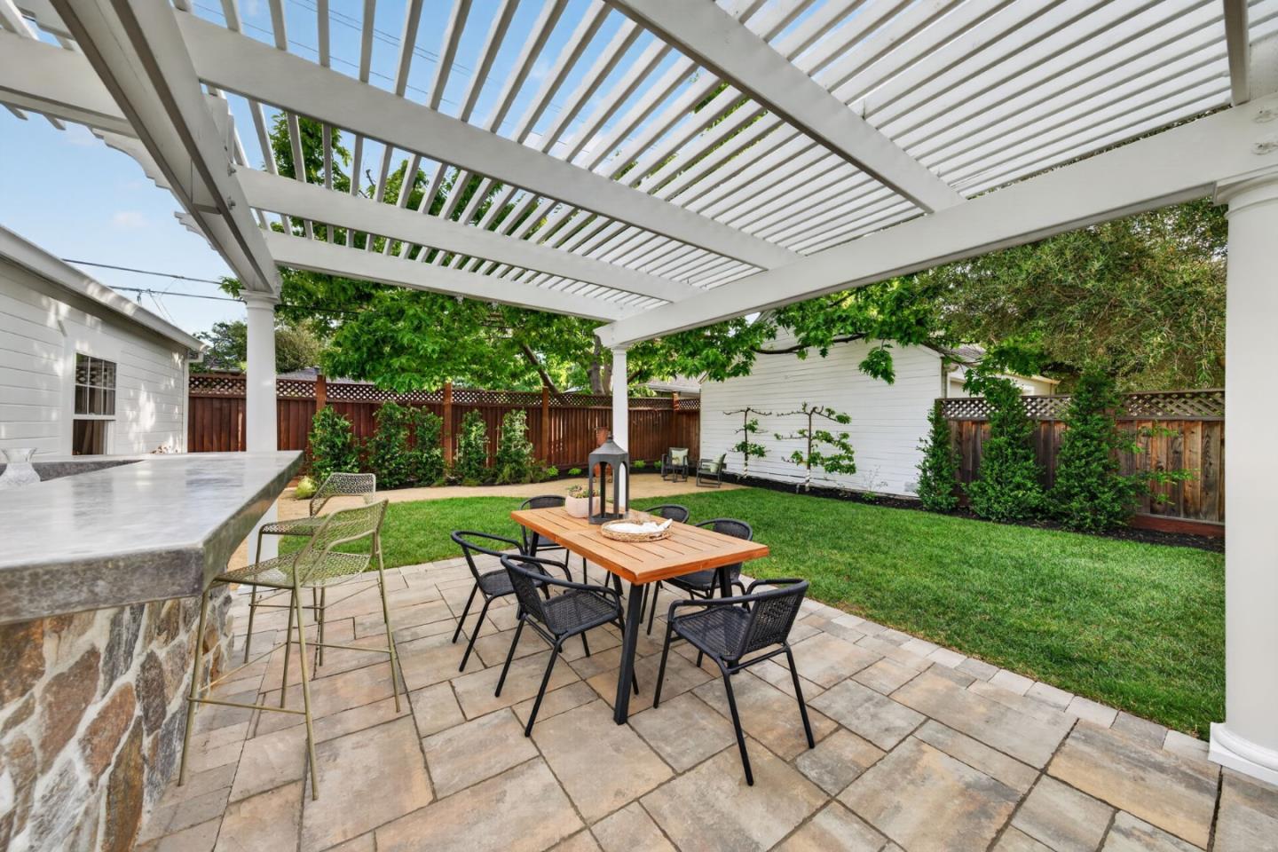 Detail Gallery Image 38 of 47 For 1450 Mercer Ave, San Jose,  CA 95125 - 3 Beds | 2/1 Baths