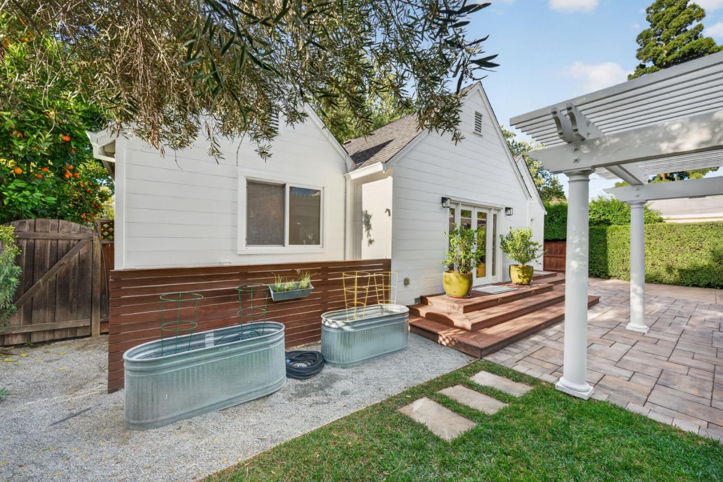 Detail Gallery Image 47 of 47 For 1450 Mercer Ave, San Jose,  CA 95125 - 3 Beds | 2/1 Baths