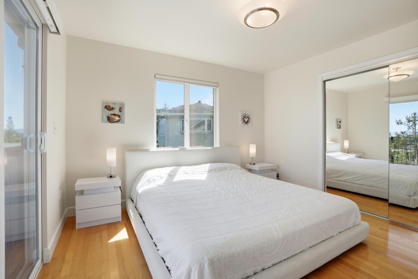 Detail Gallery Image 15 of 28 For 531 Upland Rd, Redwood City,  CA 94062 - 1 Beds | 1 Baths