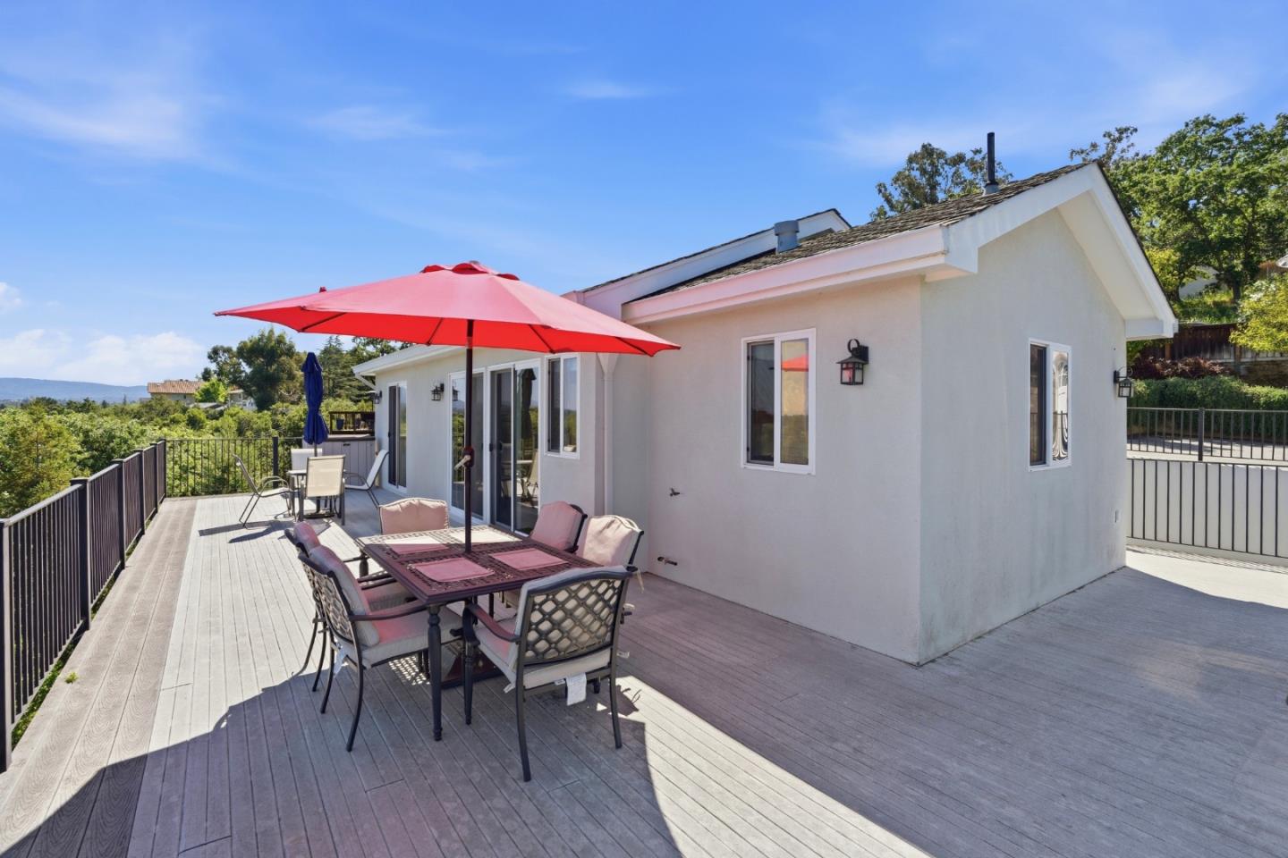 Detail Gallery Image 19 of 28 For 531 Upland Rd, Redwood City,  CA 94062 - 1 Beds | 1 Baths