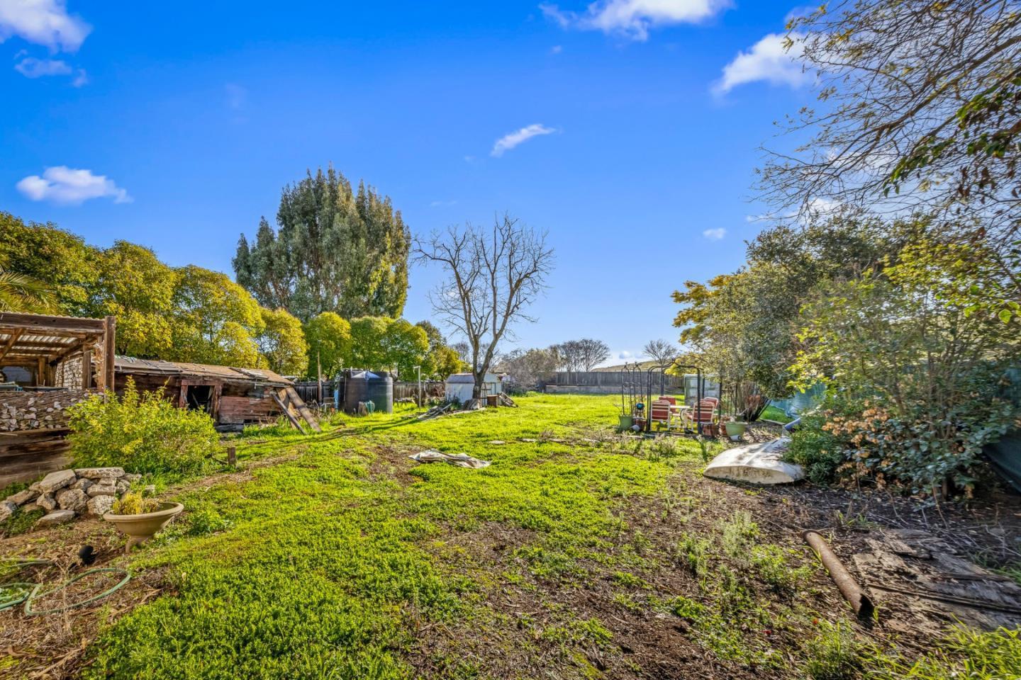 Detail Gallery Image 5 of 5 For 330 Tilton Ave, Morgan Hill,  CA 95037 - 3 Beds | 1 Baths