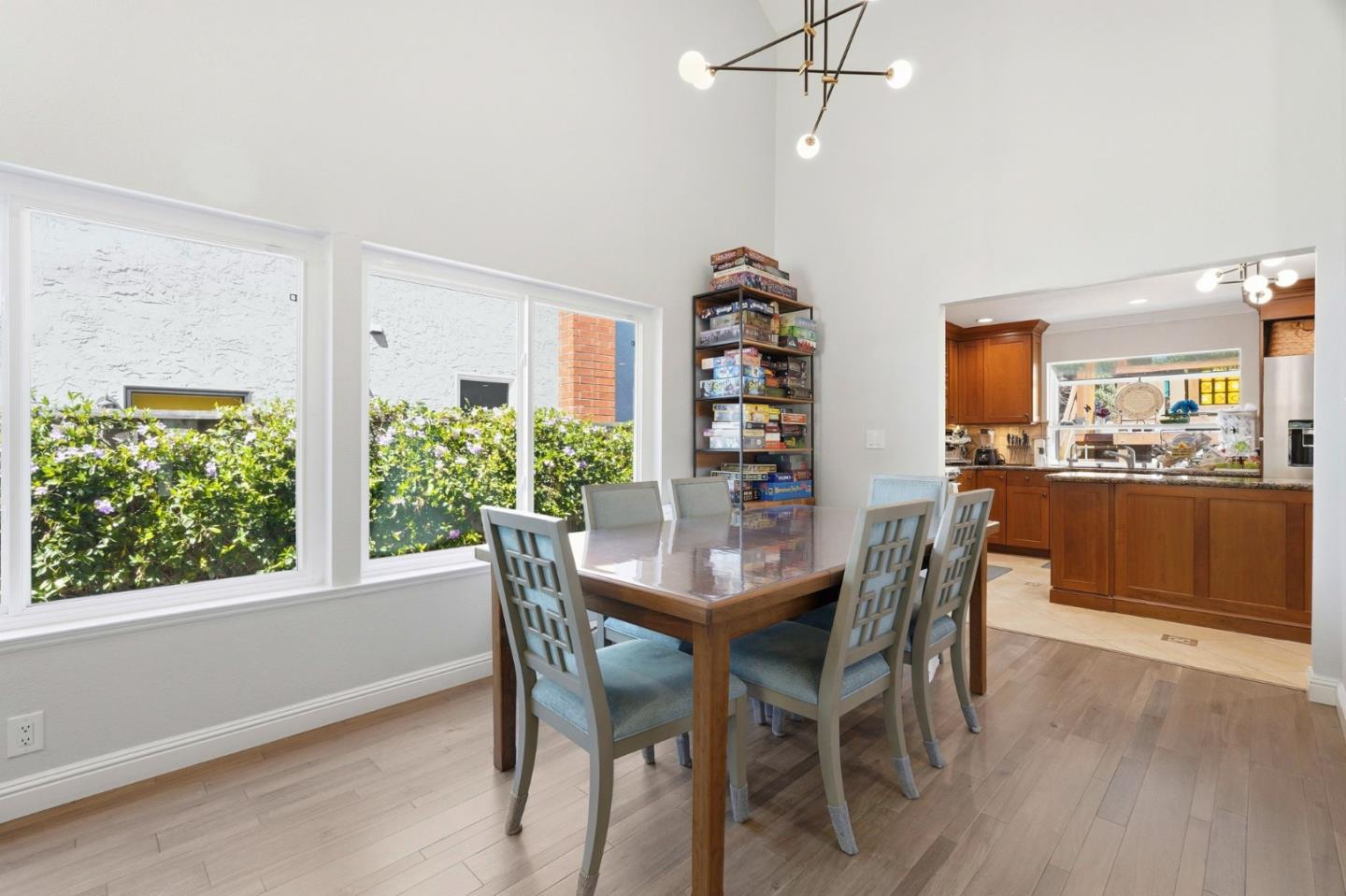 Detail Gallery Image 10 of 50 For 7472 Gresham Ct, San Jose,  CA 95139 - 5 Beds | 3 Baths