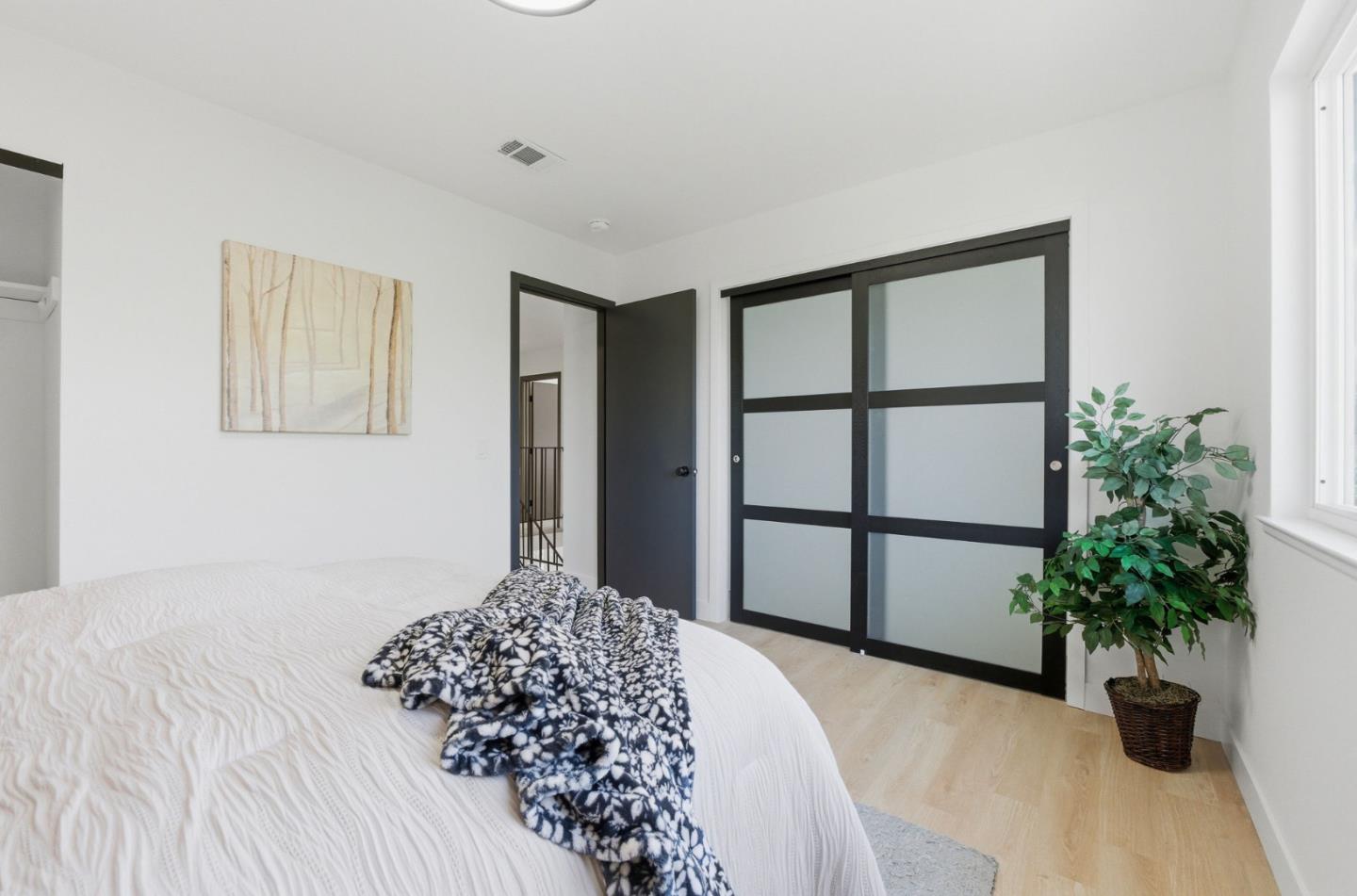 Detail Gallery Image 31 of 40 For 1106 Coyote Rd, San Jose,  CA 95111 - 4 Beds | 2/1 Baths