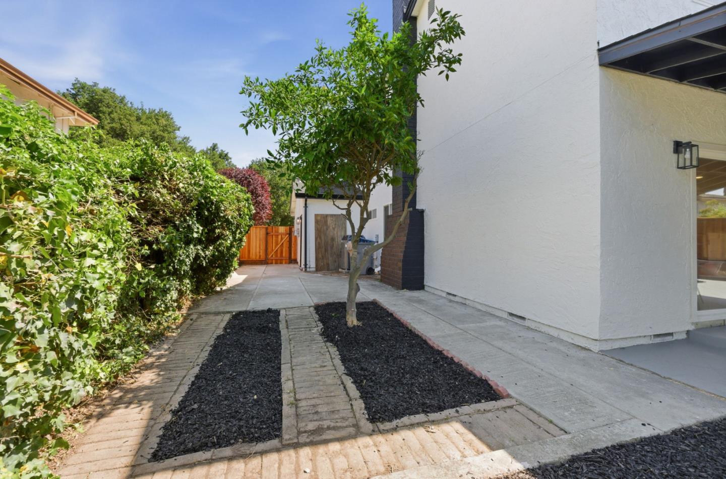 Detail Gallery Image 34 of 40 For 1106 Coyote Rd, San Jose,  CA 95111 - 4 Beds | 2/1 Baths