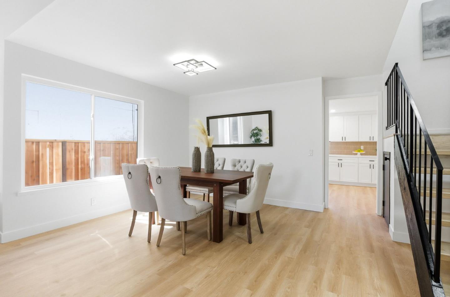 Detail Gallery Image 8 of 40 For 1106 Coyote Rd, San Jose,  CA 95111 - 4 Beds | 2/1 Baths