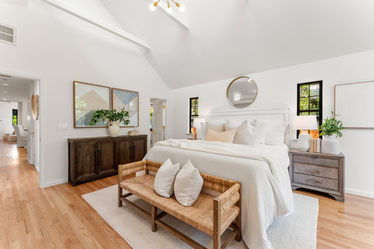 Detail Gallery Image 26 of 62 For 537 Mountain View Ave, Mountain View,  CA 94041 - 4 Beds | 3 Baths