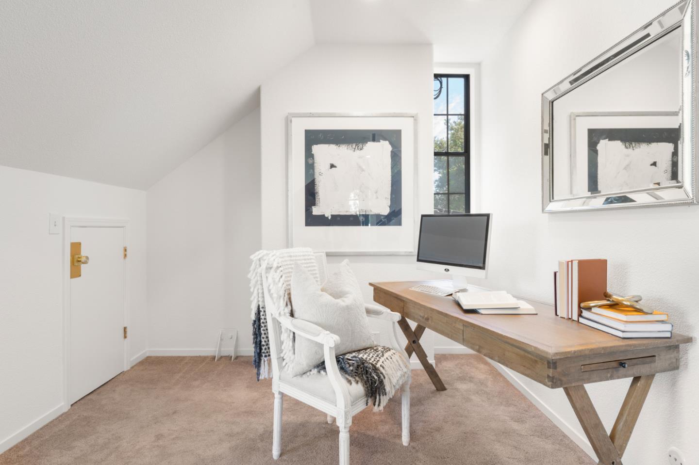 Detail Gallery Image 41 of 62 For 537 Mountain View Ave, Mountain View,  CA 94041 - 4 Beds | 3 Baths