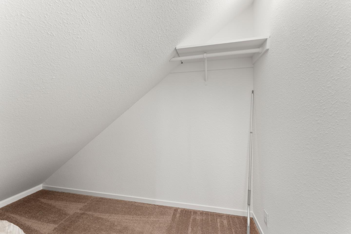 Detail Gallery Image 46 of 62 For 537 Mountain View Ave, Mountain View,  CA 94041 - 4 Beds | 3 Baths