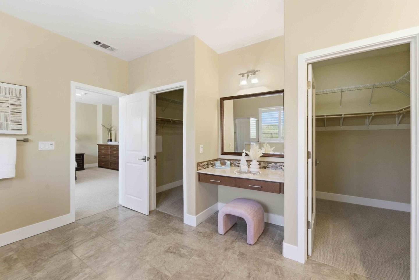 Detail Gallery Image 21 of 59 For 1661 Longmeadow Ct, Gilroy,  CA 95020 - 5 Beds | 3 Baths