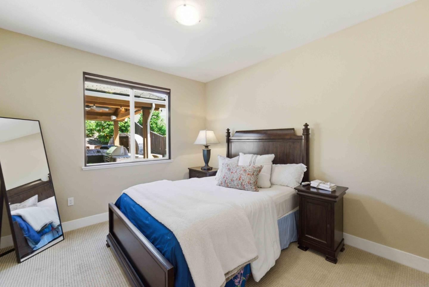 Detail Gallery Image 32 of 59 For 1661 Longmeadow Ct, Gilroy,  CA 95020 - 5 Beds | 3 Baths