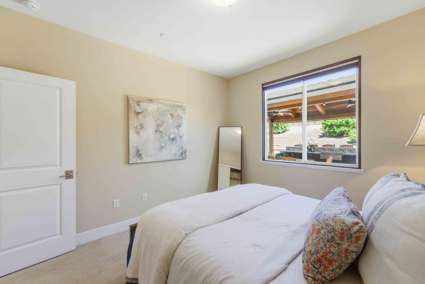 Detail Gallery Image 33 of 59 For 1661 Longmeadow Ct, Gilroy,  CA 95020 - 5 Beds | 3 Baths