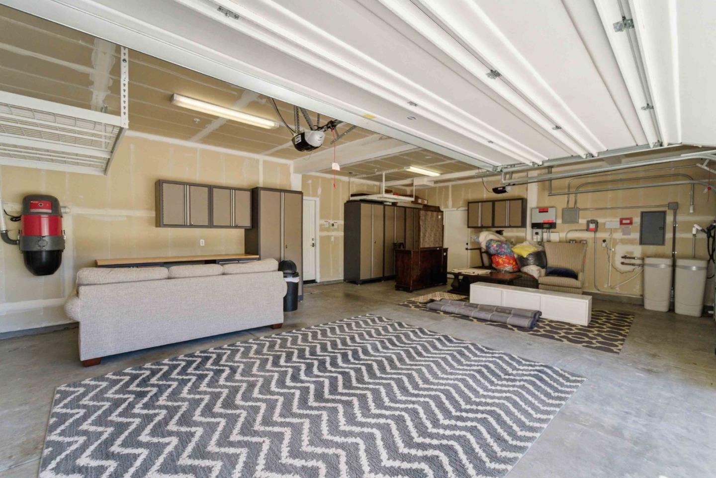 Detail Gallery Image 37 of 59 For 1661 Longmeadow Ct, Gilroy,  CA 95020 - 5 Beds | 3 Baths